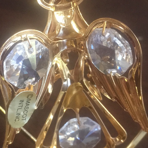 Crystal Delight 24k Gold Austrian Crystal - Picture 4 of 5